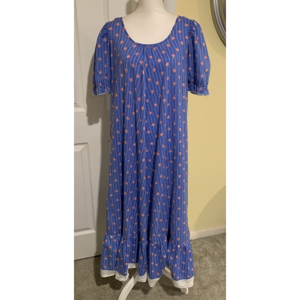 Vintage ISLAND FASHIONS HONOLULU Womens Dress Sz 4 Blue Maxi Mumu Retro Hawaii - Picture 1 of 11